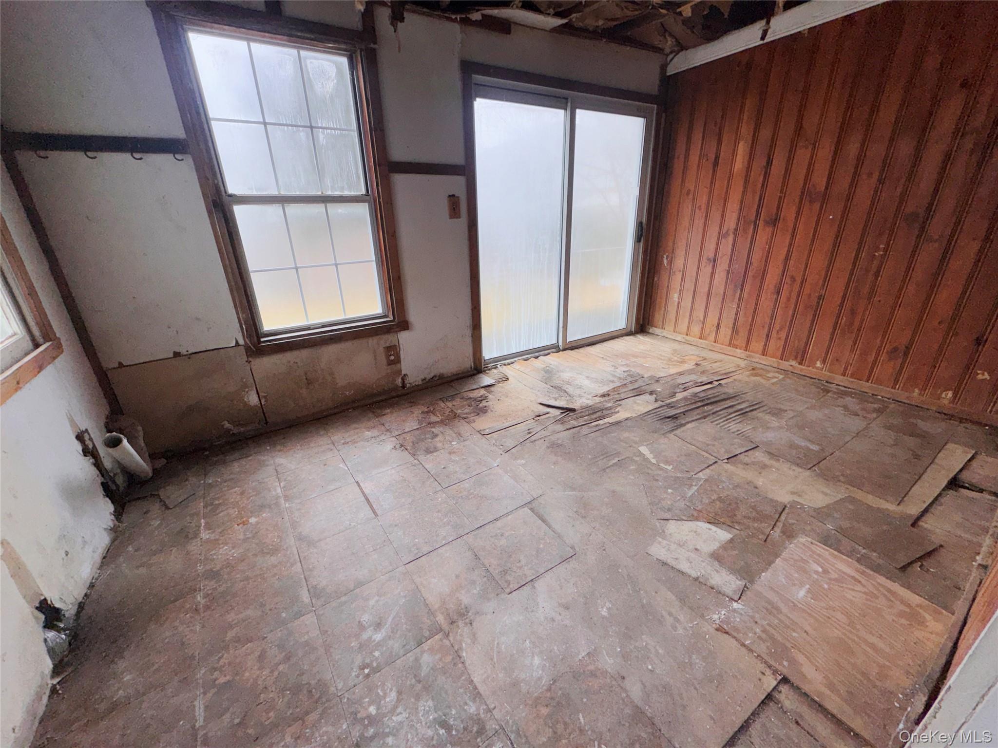 Single Family Vermont  Suffolk County, NY 11704, MLS-972122-16