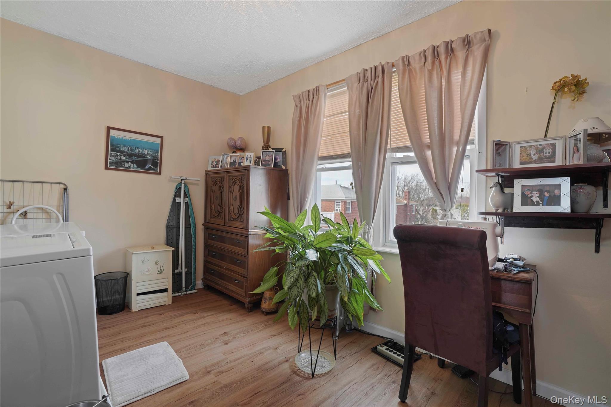 Single Family 115th  Queens, NY 11420, MLS-972131-24