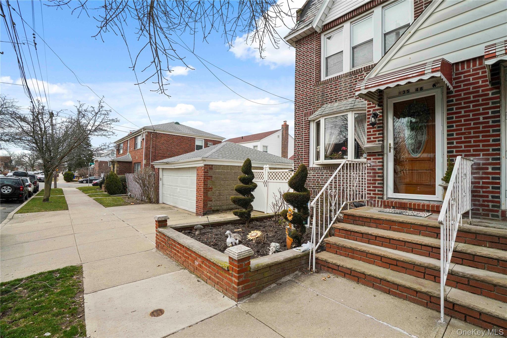 Single Family 115th  Queens, NY 11420, MLS-972131-38