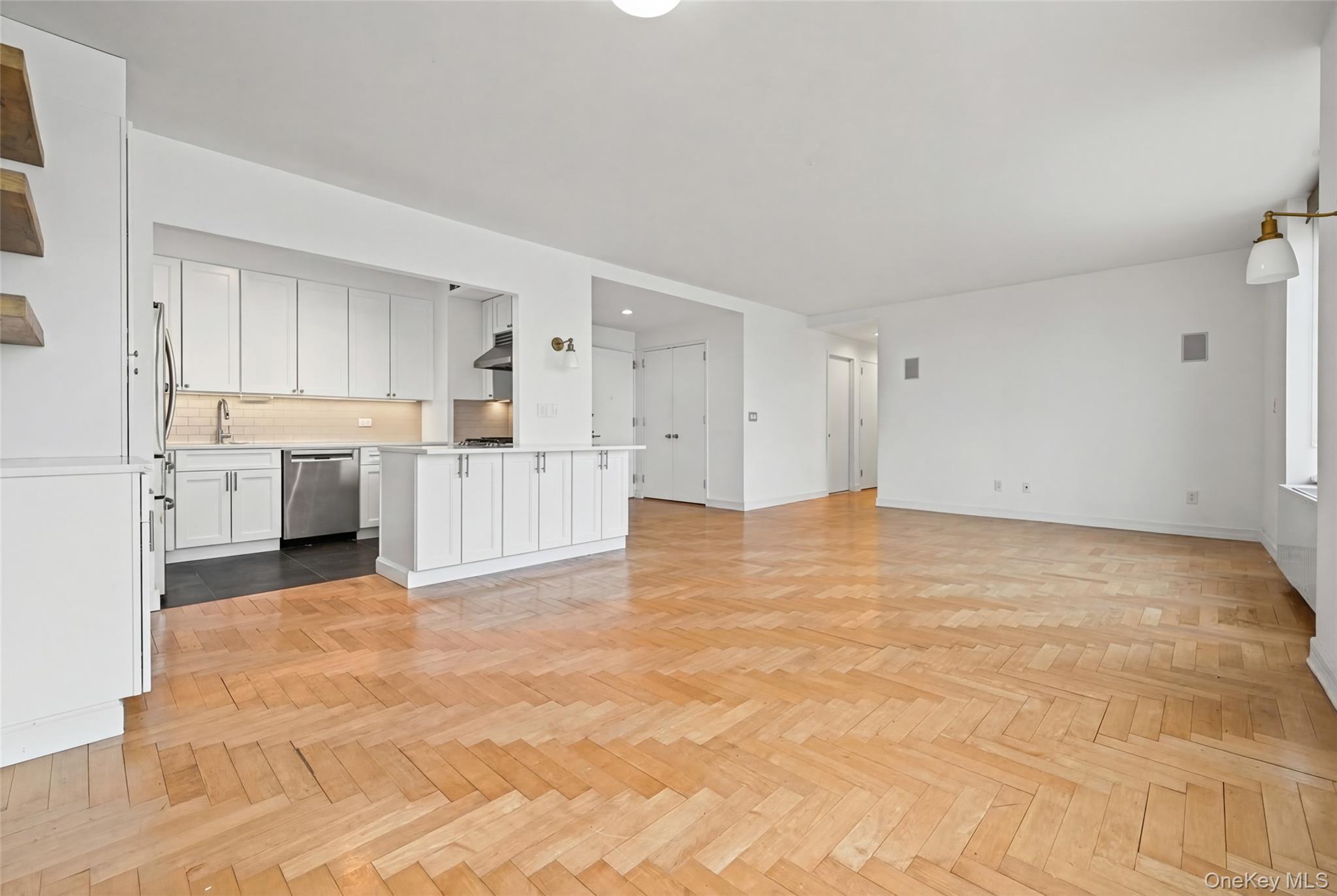 Condo Riverside  Manhattan, NY 10069, MLS-972141-11