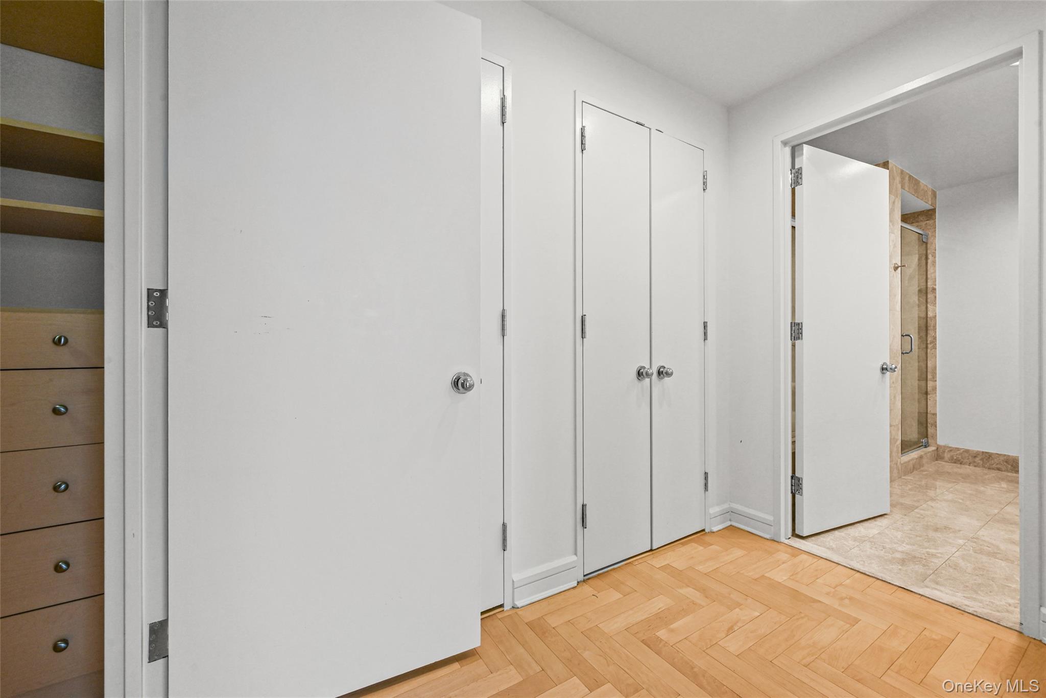 Condo Riverside  Manhattan, NY 10069, MLS-972141-26