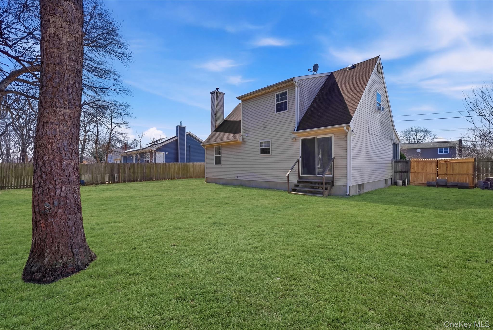 Single Family Carver  Suffolk County, NY 11713, MLS-972159-21