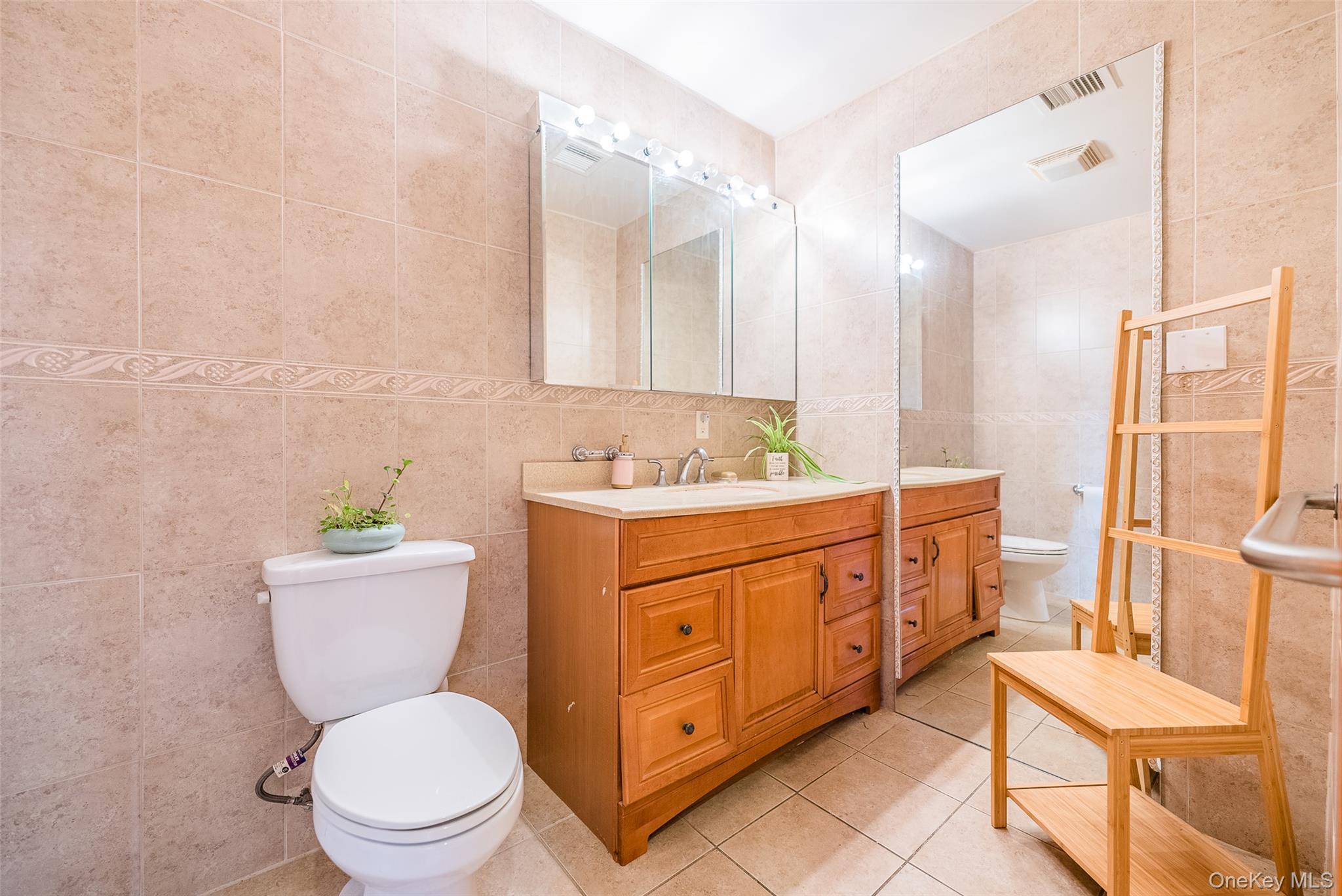 Single Family 244th Queens, NY 11362, MLS-972185-22