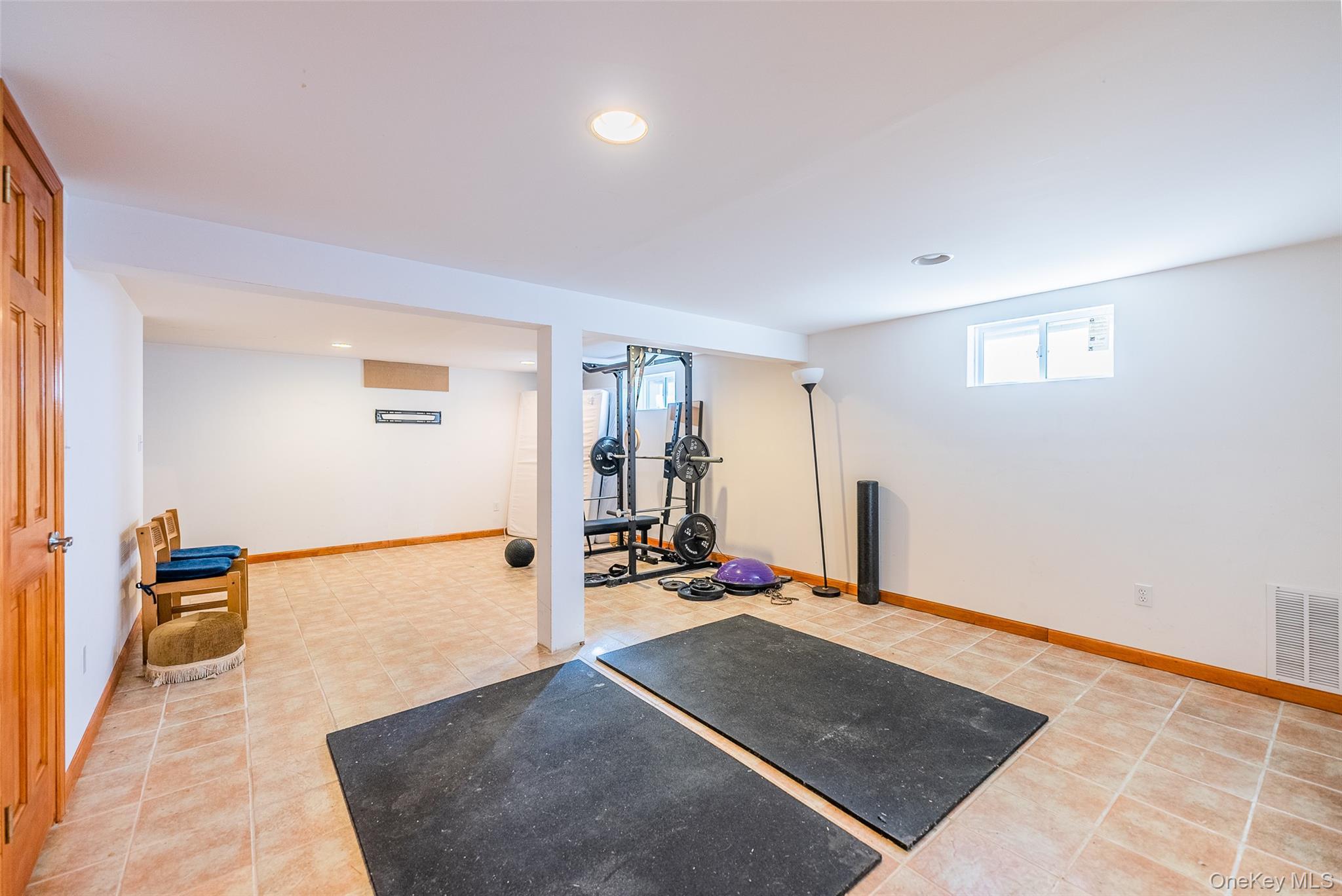 Single Family 244th Queens, NY 11362, MLS-972185-33