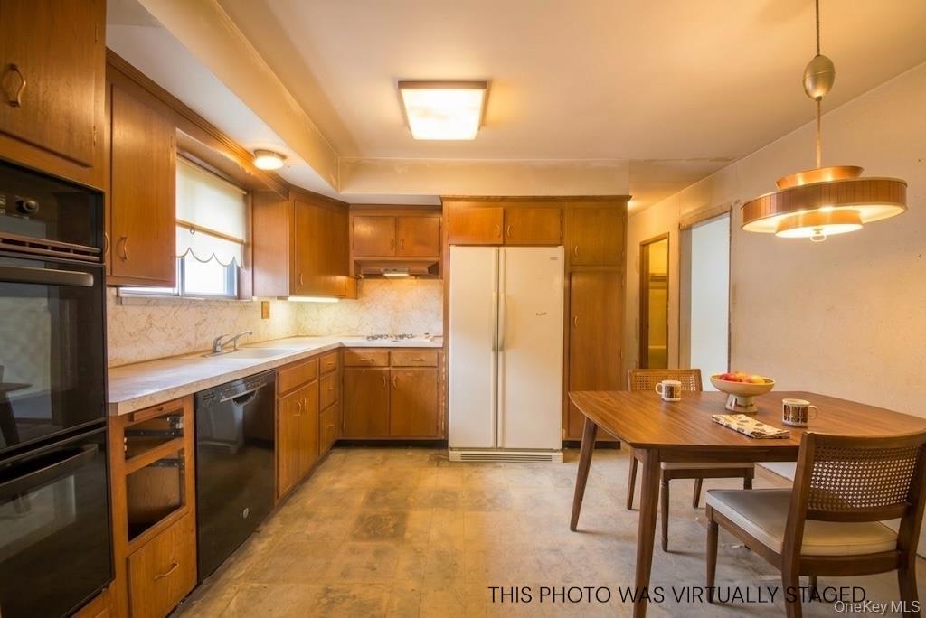 Single Family 86th  Queens, NY 11414, MLS-972188-3