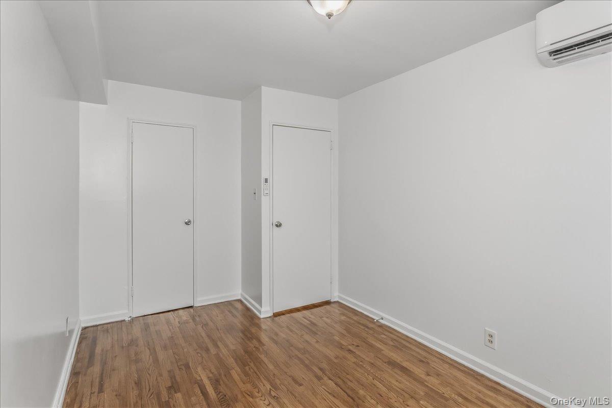 Apartment Avenue J  Brooklyn, NY 11236, MLS-972196-6