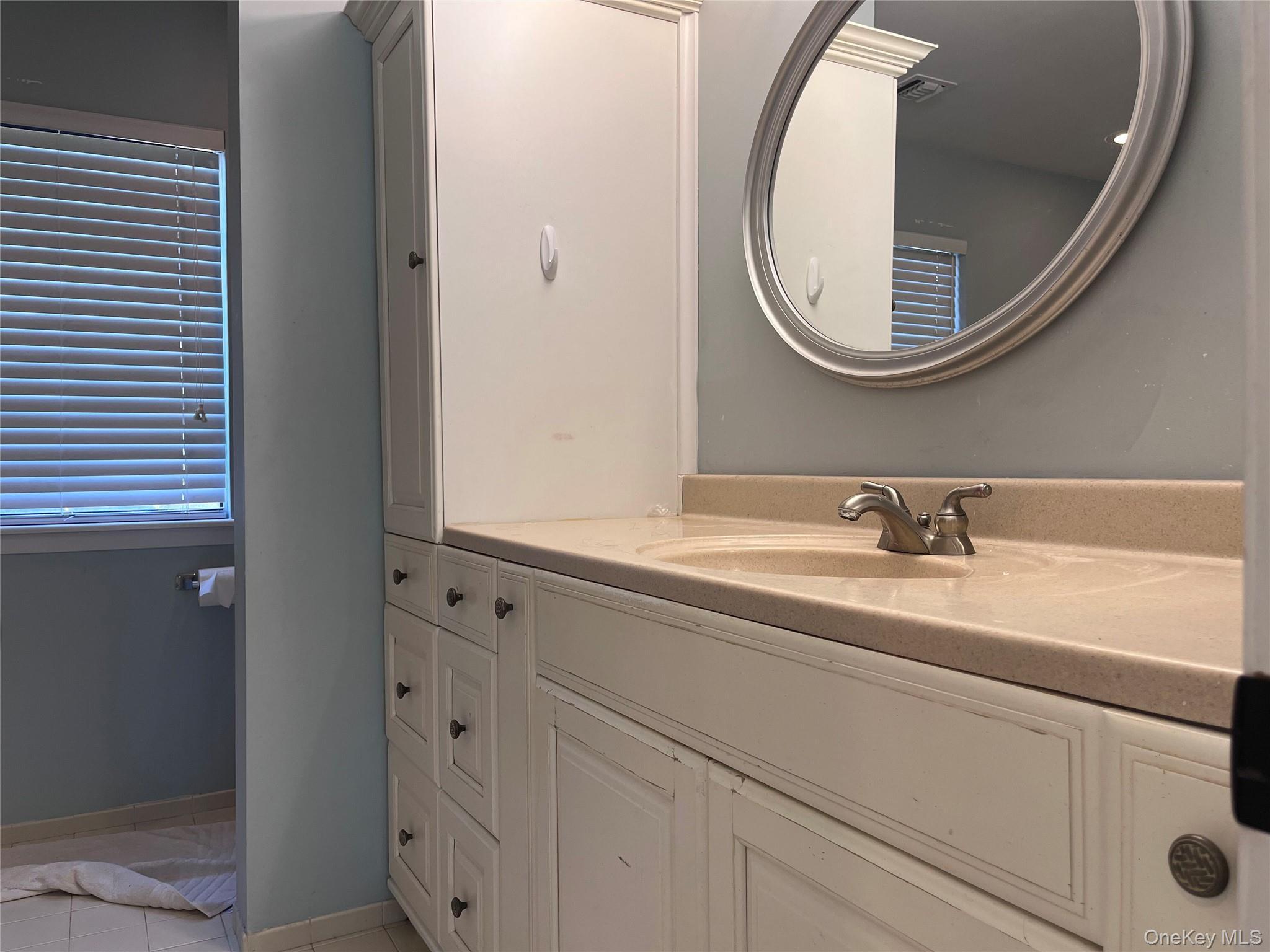 Condo Vista  Suffolk County, NY 11949, MLS-972207-13