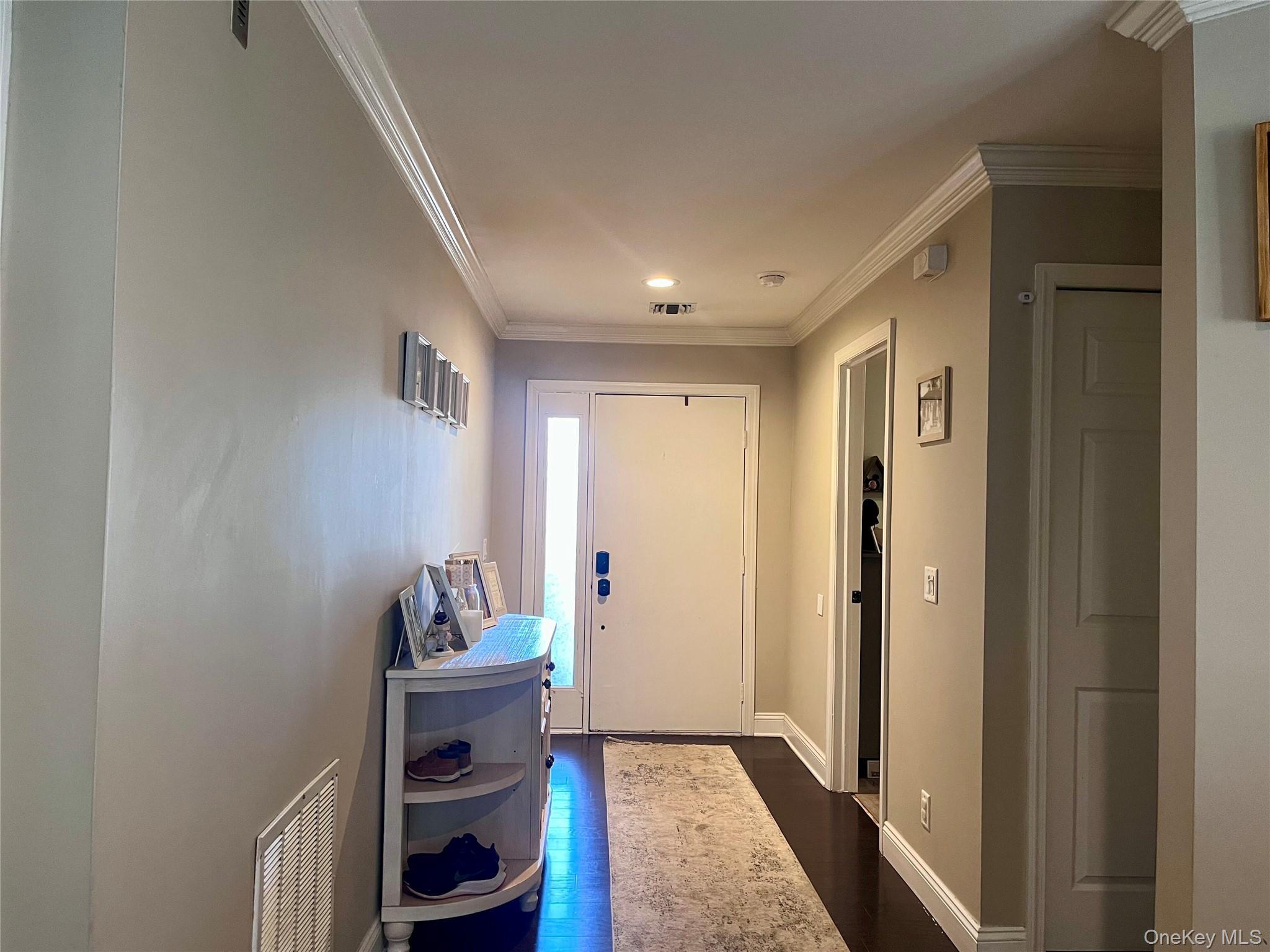 Condo Vista  Suffolk County, NY 11949, MLS-972207-2