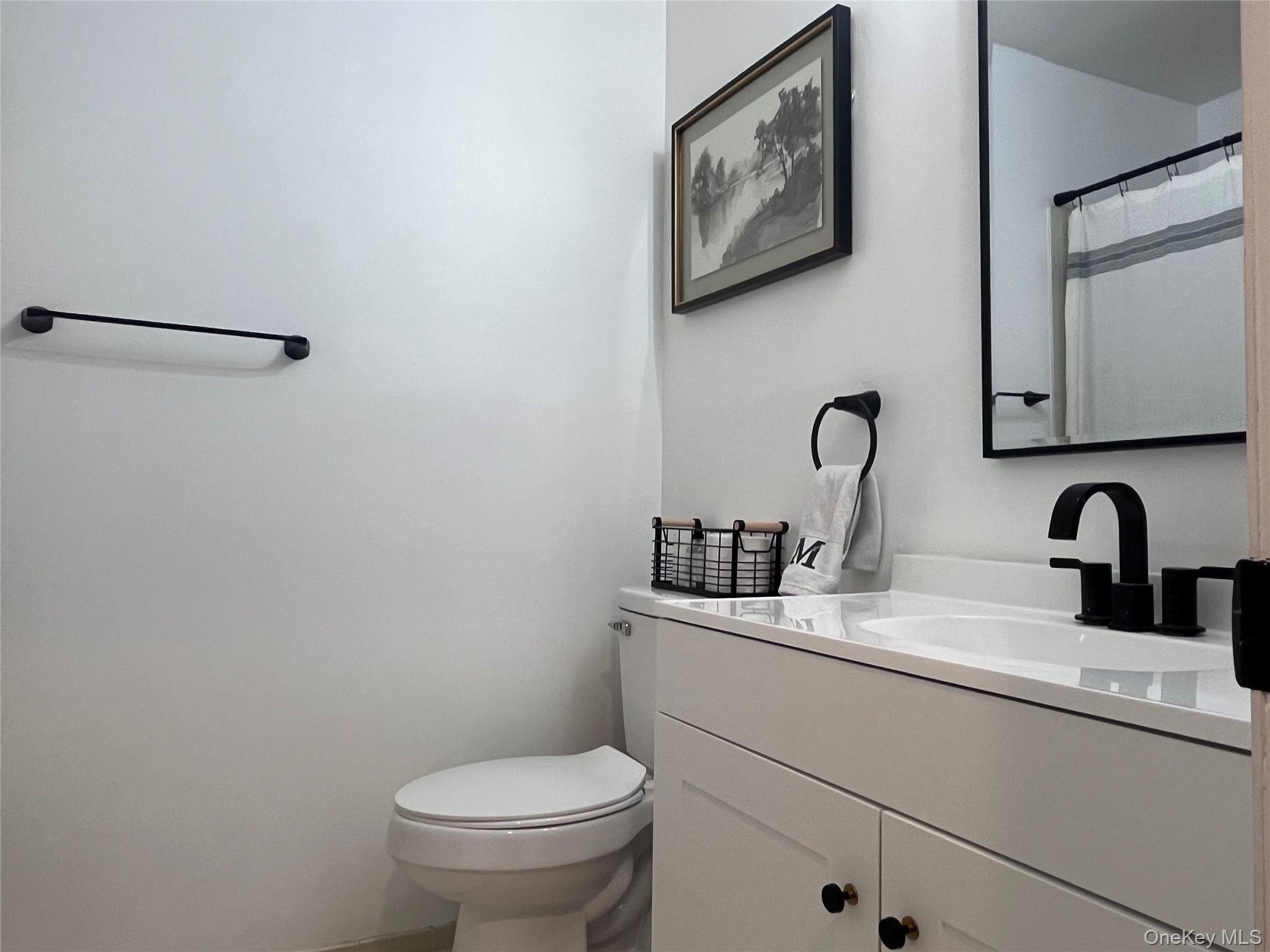 Condo Vista  Suffolk County, NY 11949, MLS-972207-4