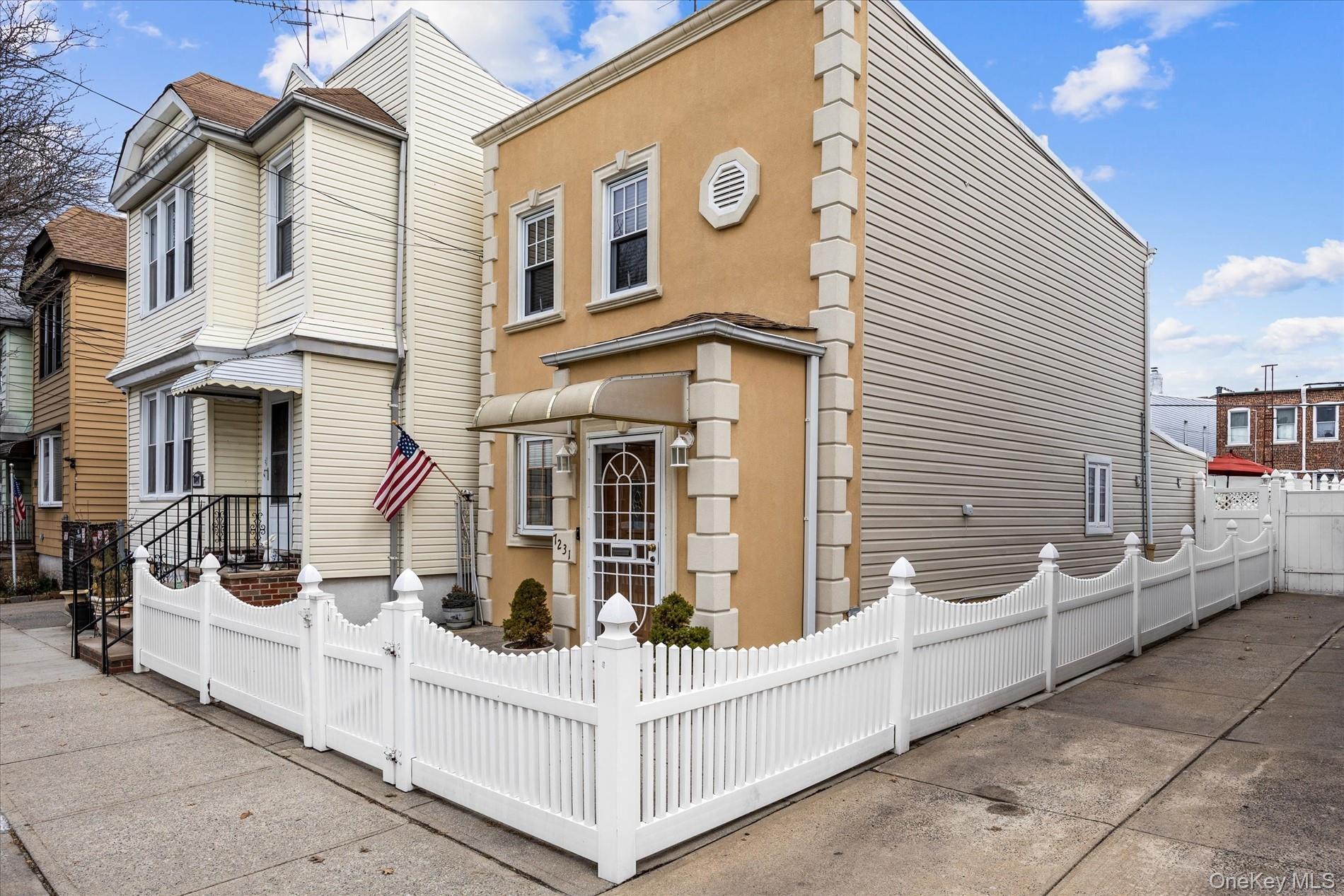 Single Family 73rd  Queens, NY 11385, MLS-972219-3