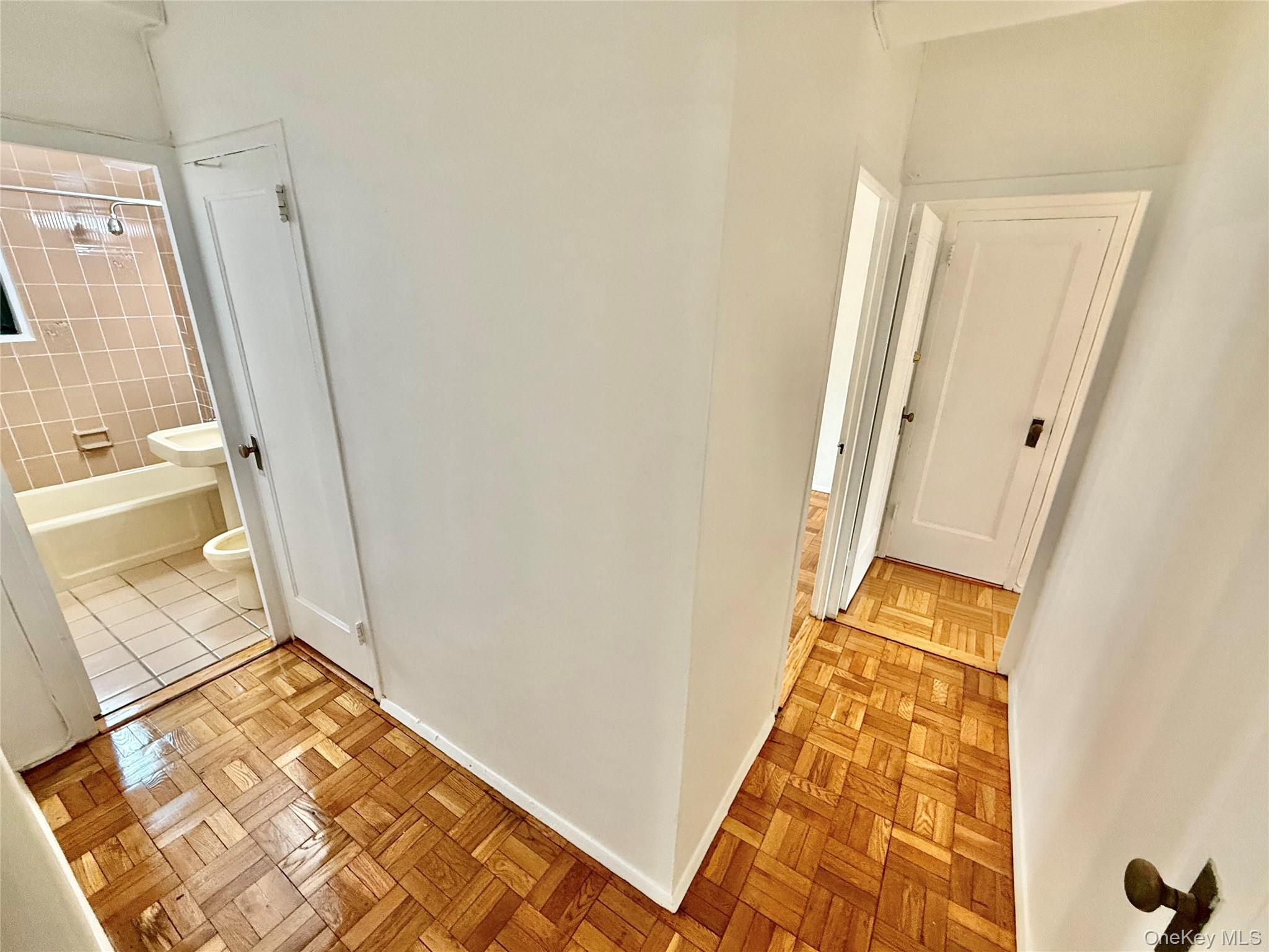 Condo Unionport  Bronx, NY 10462, MLS-972220-10