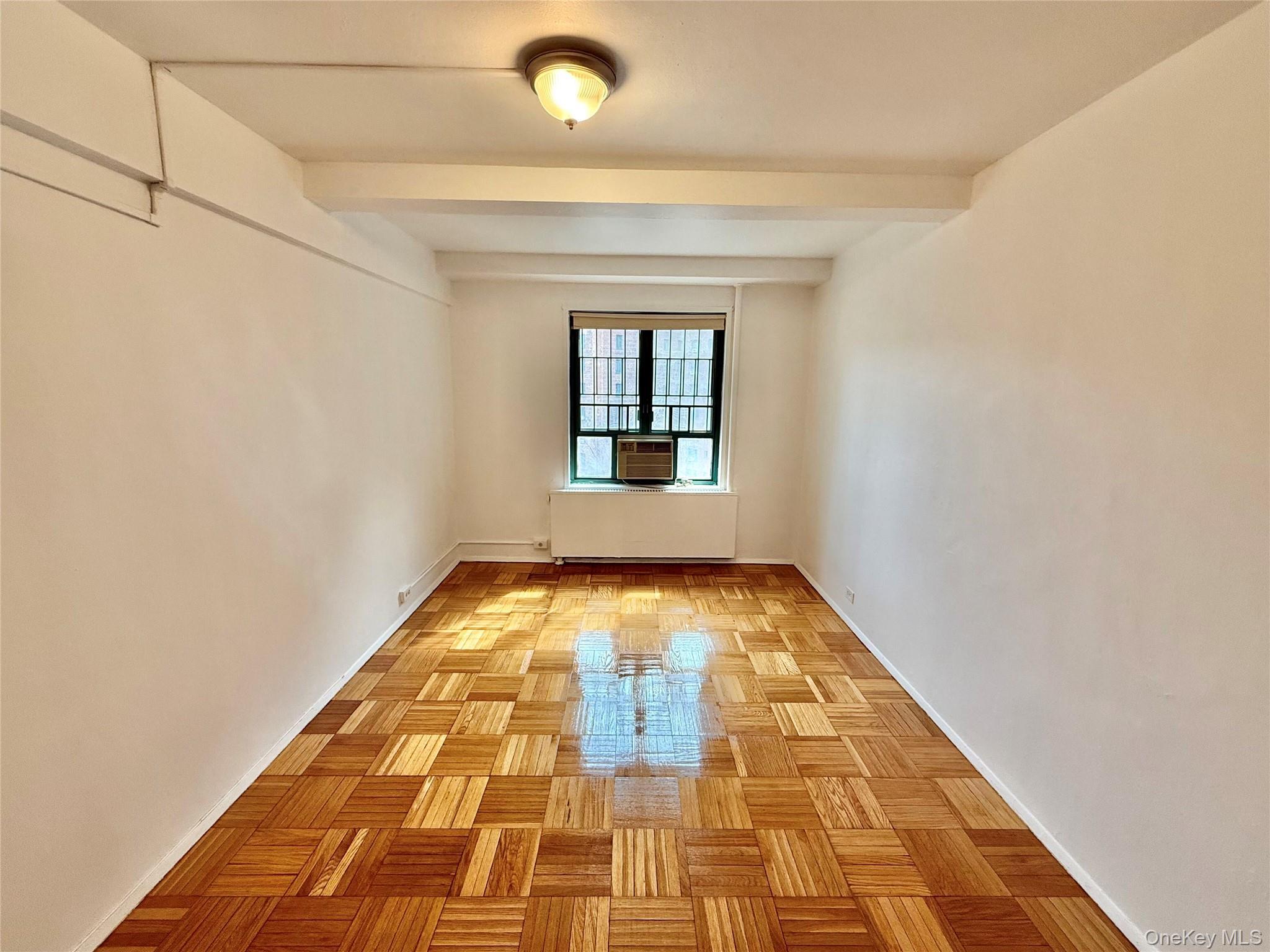 Condo Unionport  Bronx, NY 10462, MLS-972220-14