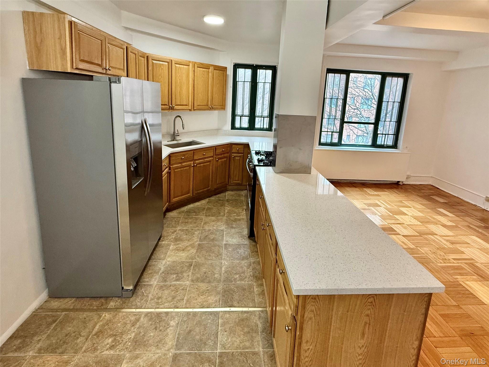 Condo Unionport  Bronx, NY 10462, MLS-972220-4