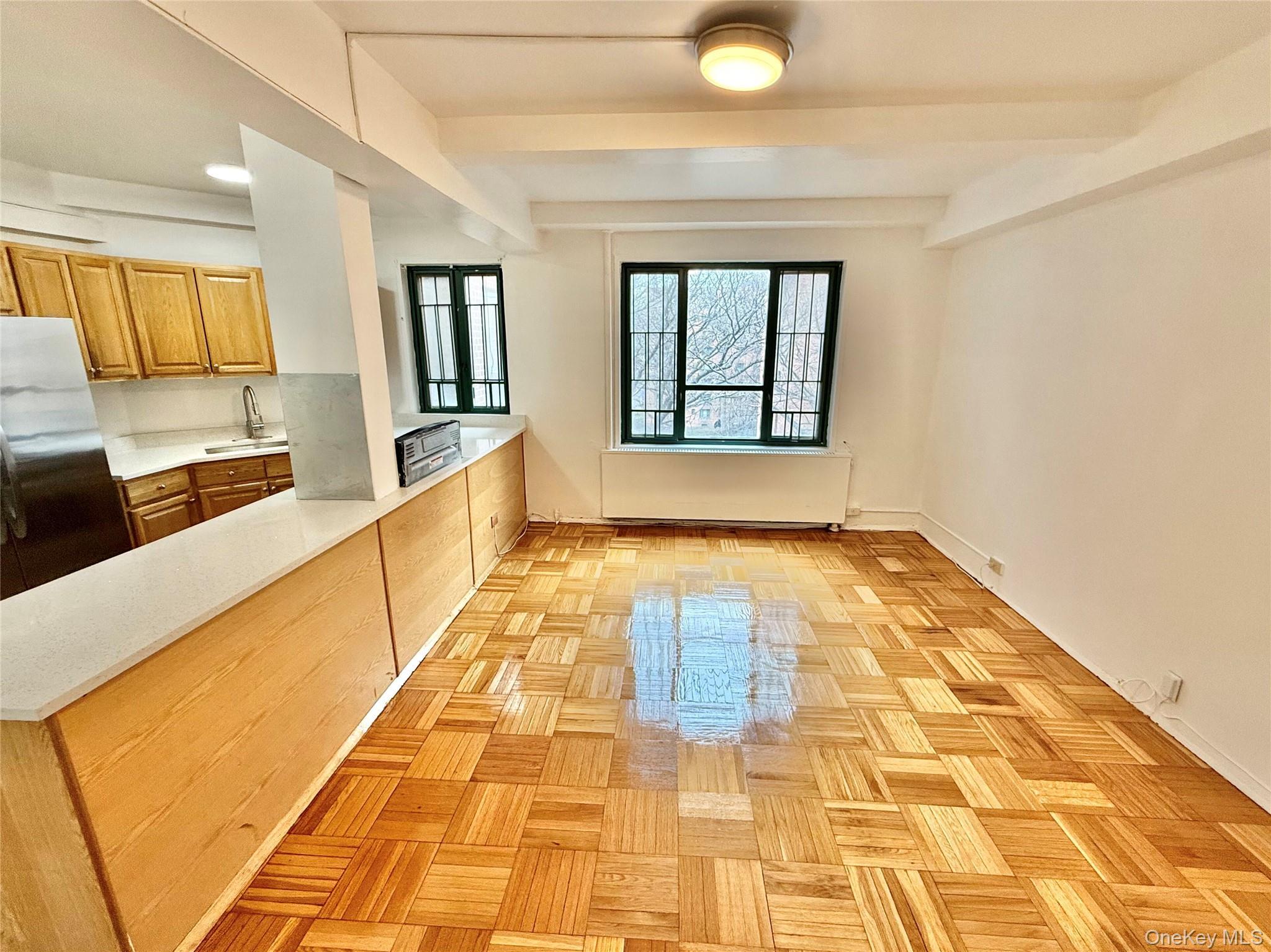 Condo Unionport  Bronx, NY 10462, MLS-972220-6