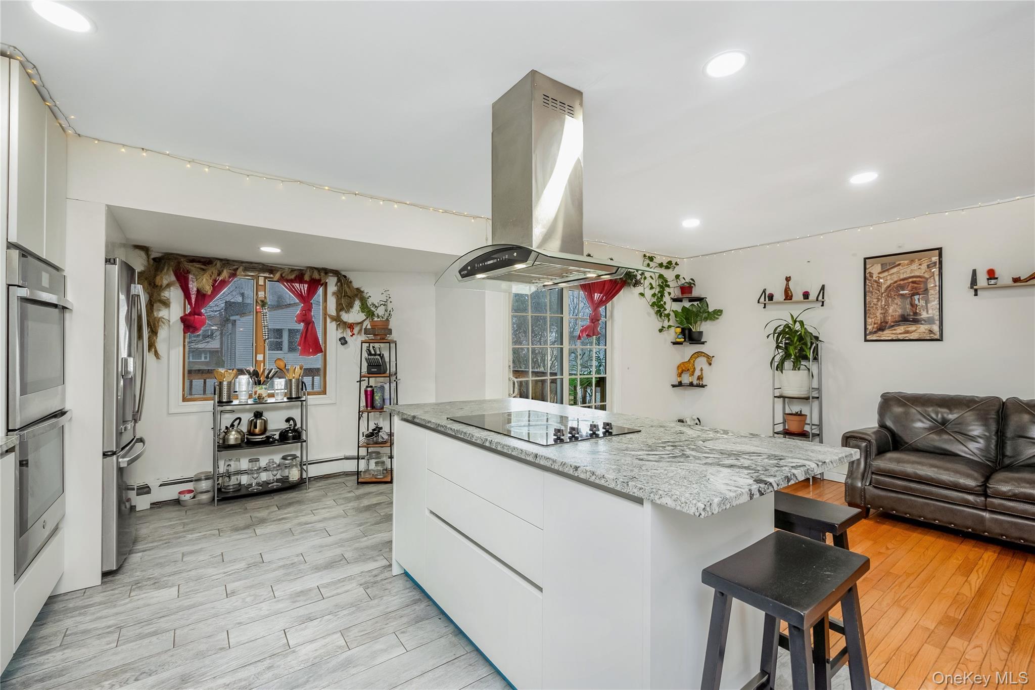 Single Family 3rd  Suffolk County, NY 11779, MLS-972226-10