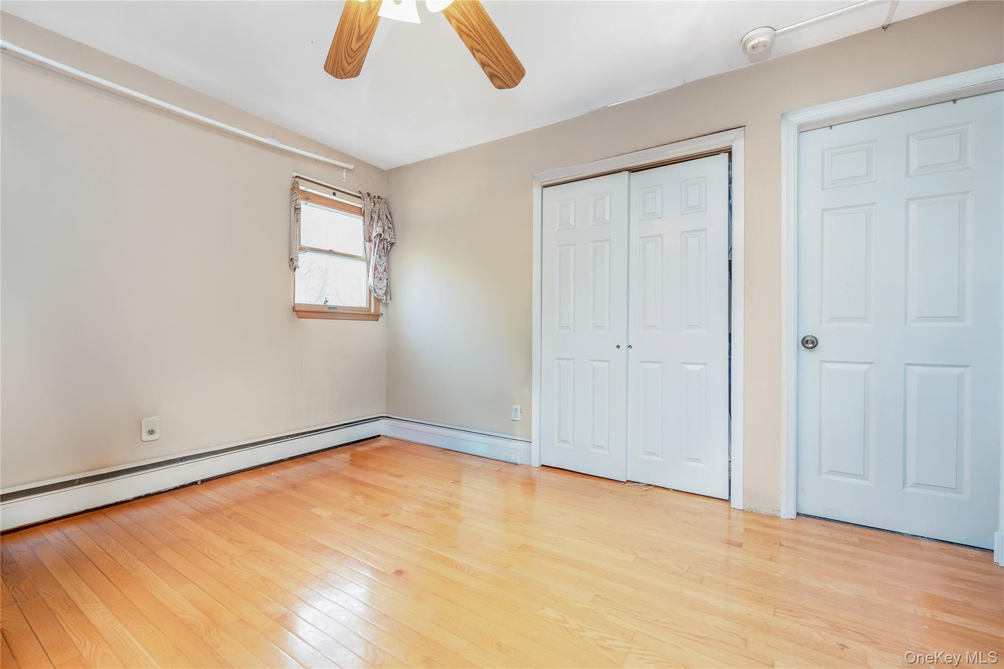 Single Family 3rd  Suffolk County, NY 11779, MLS-972226-17