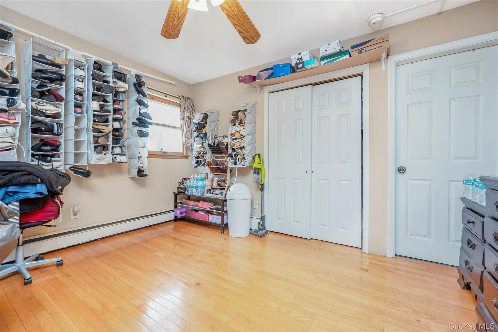 Single Family 3rd  Suffolk County, NY 11779, MLS-972226-18