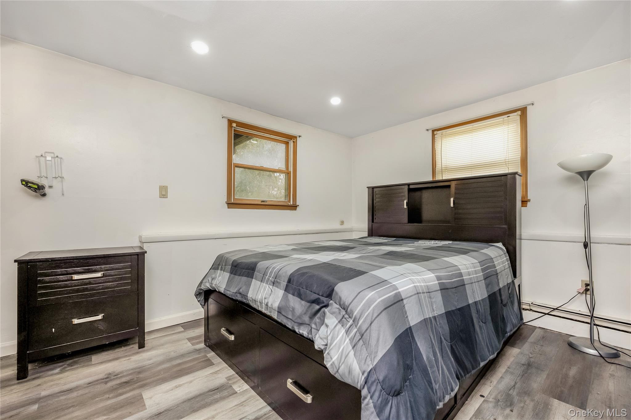 Single Family 3rd  Suffolk County, NY 11779, MLS-972226-21