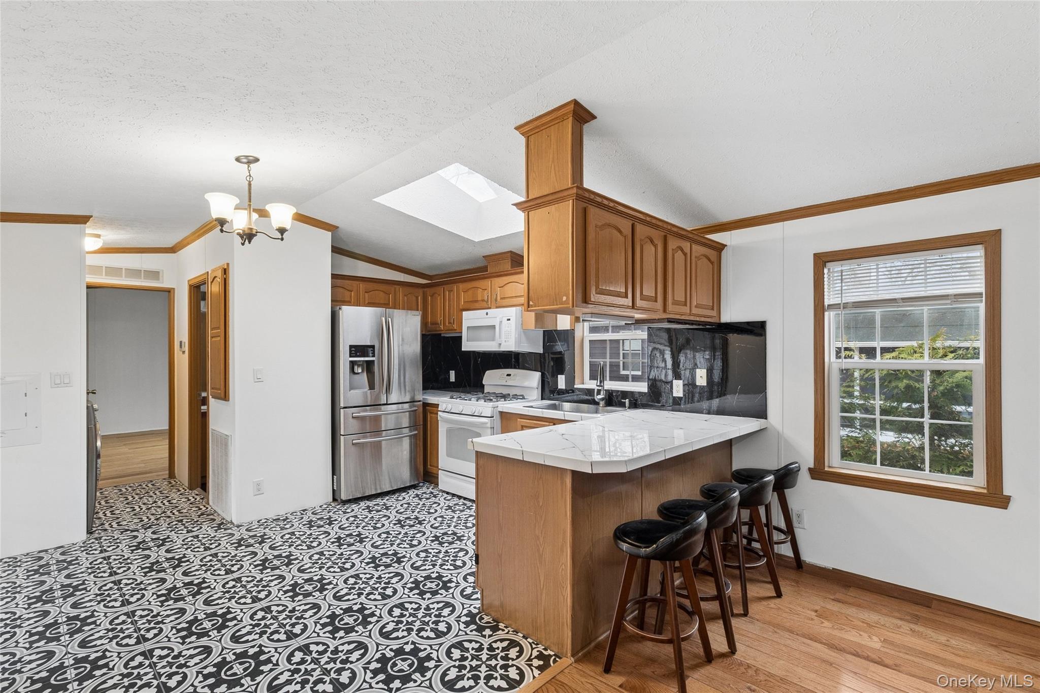 Single Family Hubbard Ave #5  Suffolk County, NY 11901, MLS-972229-12