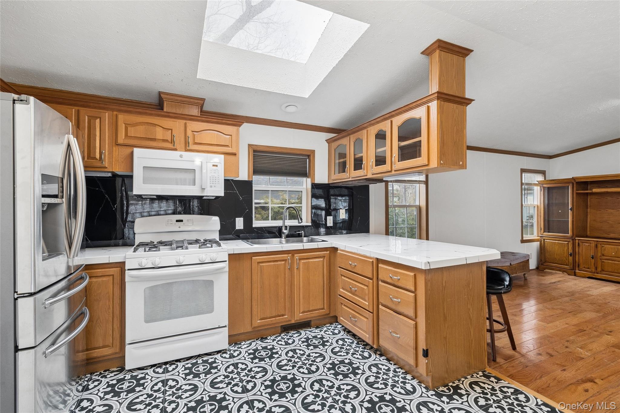 Single Family Hubbard Ave #5  Suffolk County, NY 11901, MLS-972229-16