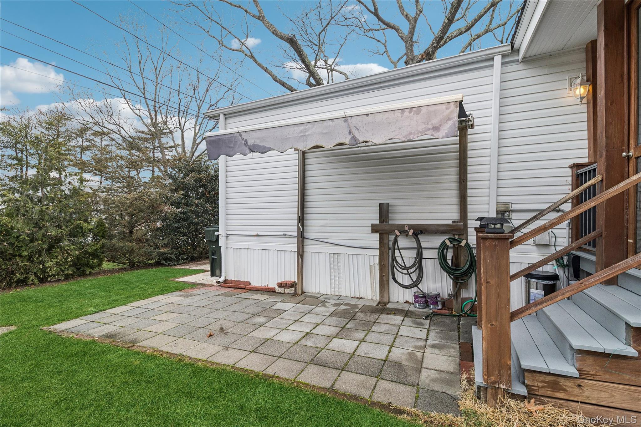 Single Family Hubbard Ave #5  Suffolk County, NY 11901, MLS-972229-36