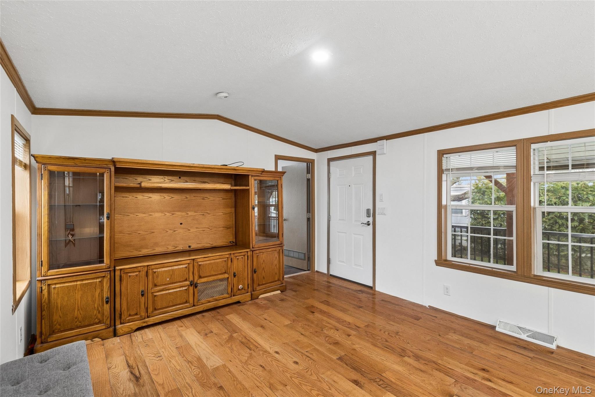 Single Family Hubbard Ave #5  Suffolk County, NY 11901, MLS-972229-7