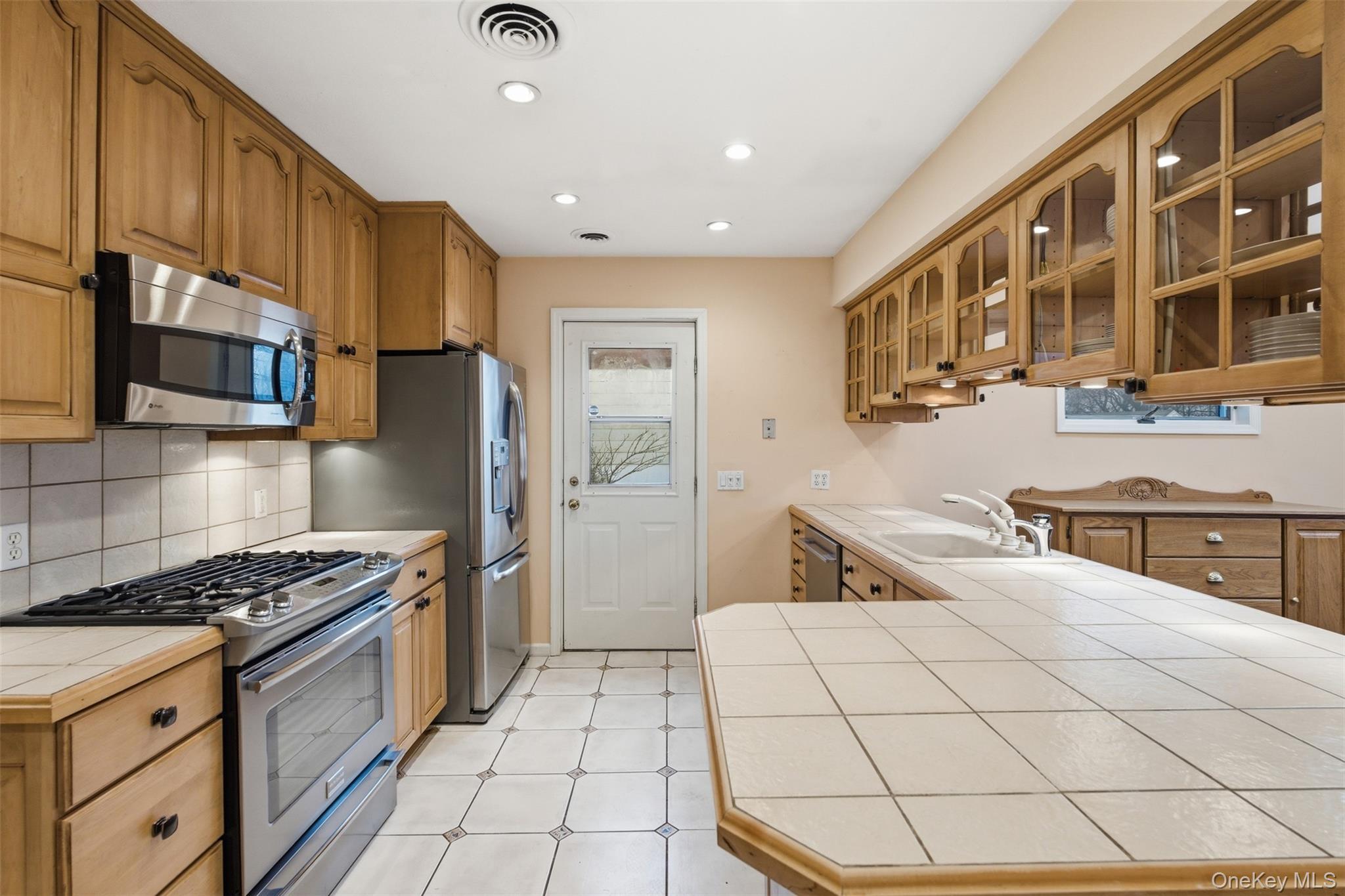 Single Family Capt Shankey  Rockland County, NY 10923, MLS-972230-14