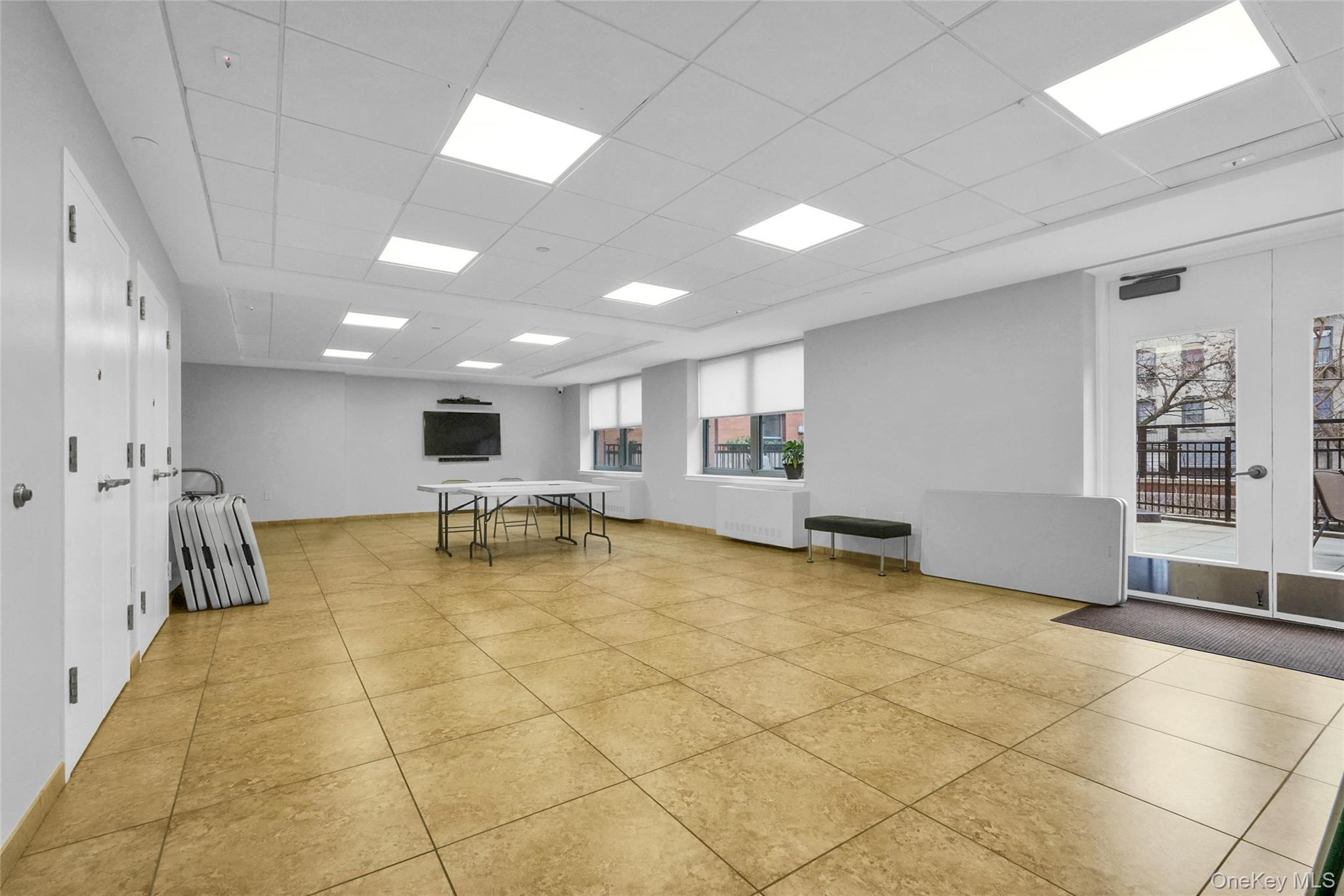 Condo Washington  Bronx, NY 10451, MLS-972231-10