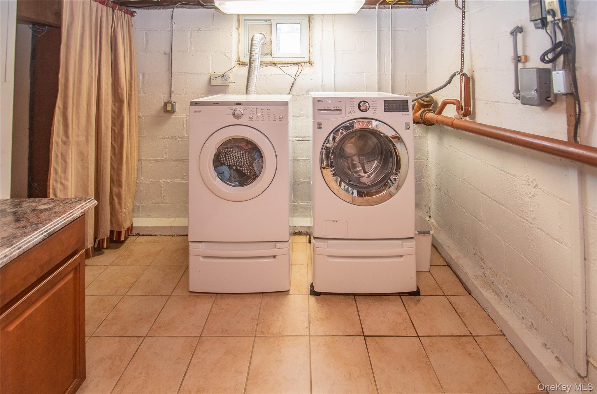 Single Family Croft Dutchess County, NY 12603, MLS-972259-26