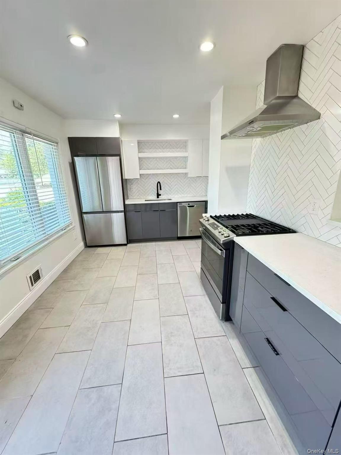 Single Family 90th  Queens, NY 11421, MLS-972268-16