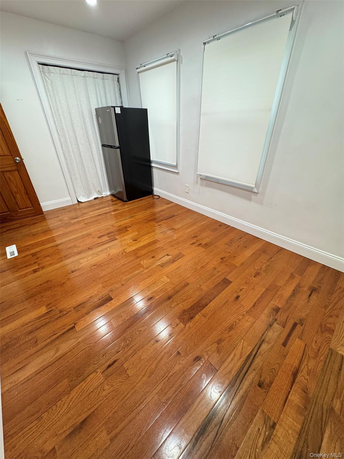 Single Family 90th  Queens, NY 11421, MLS-972268-22