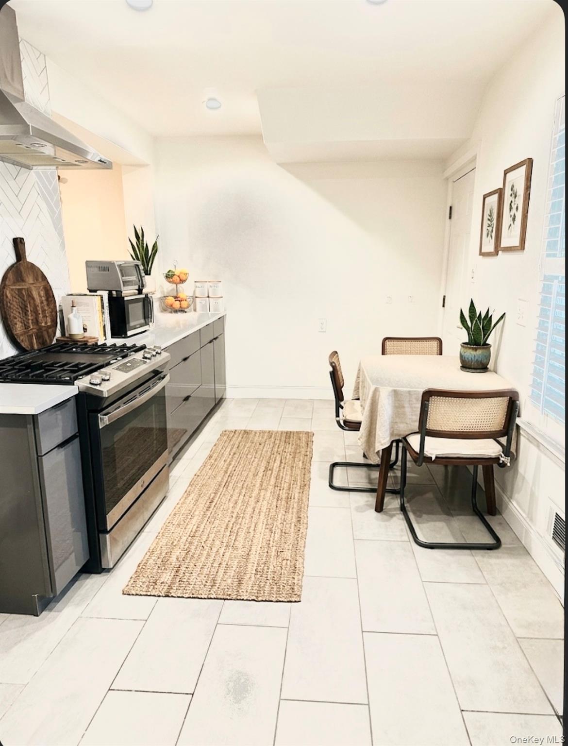 Single Family 90th  Queens, NY 11421, MLS-972268-4