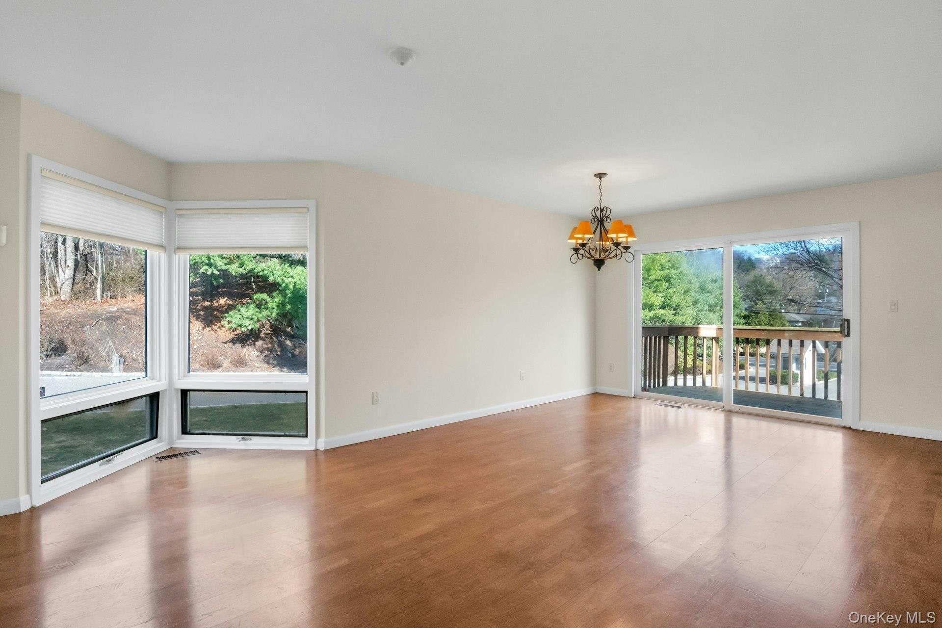 Condo Spring Pond Westchester County, NY 10562, MLS-972271-12