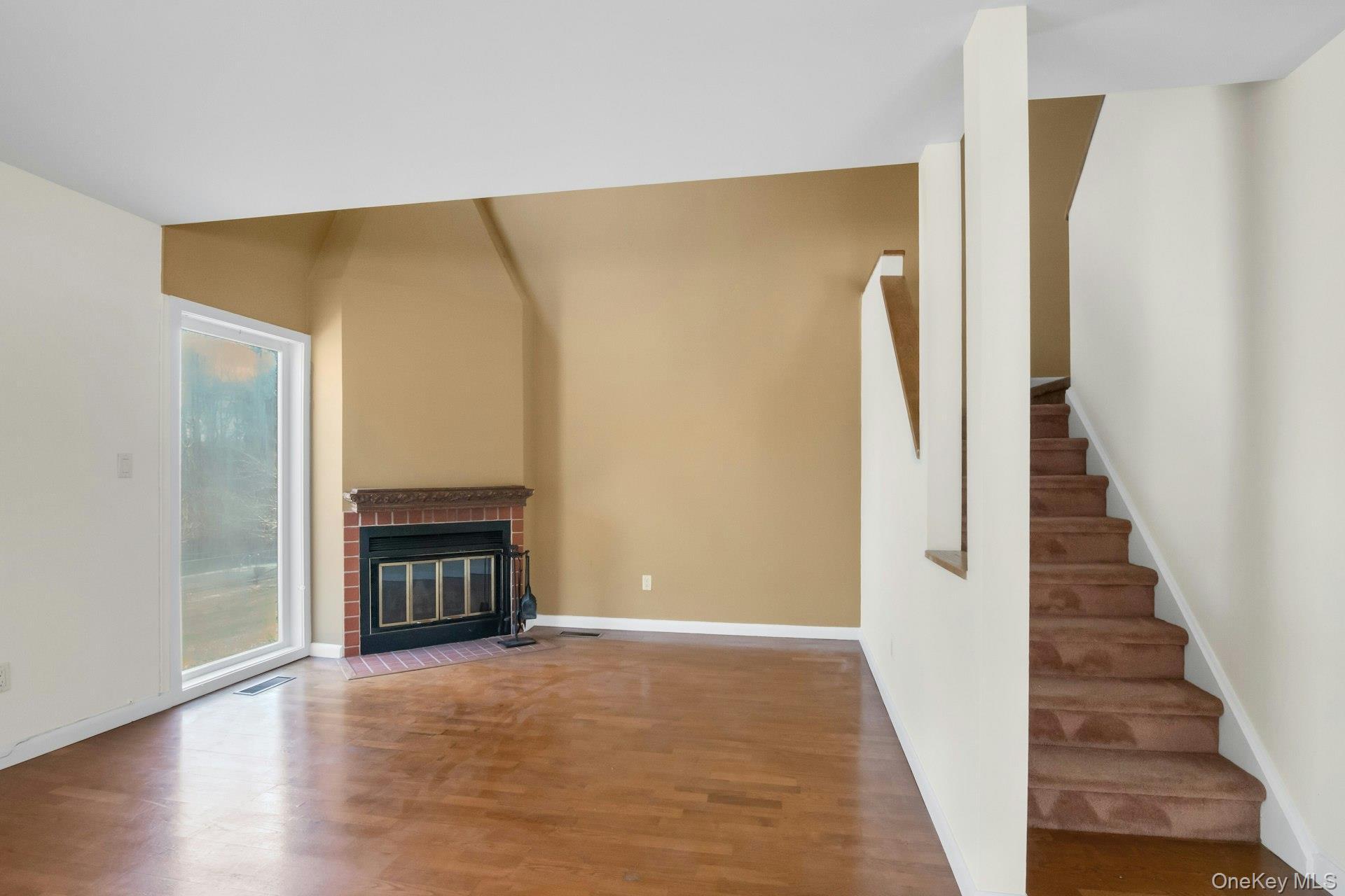 Condo Spring Pond Westchester County, NY 10562, MLS-972271-13