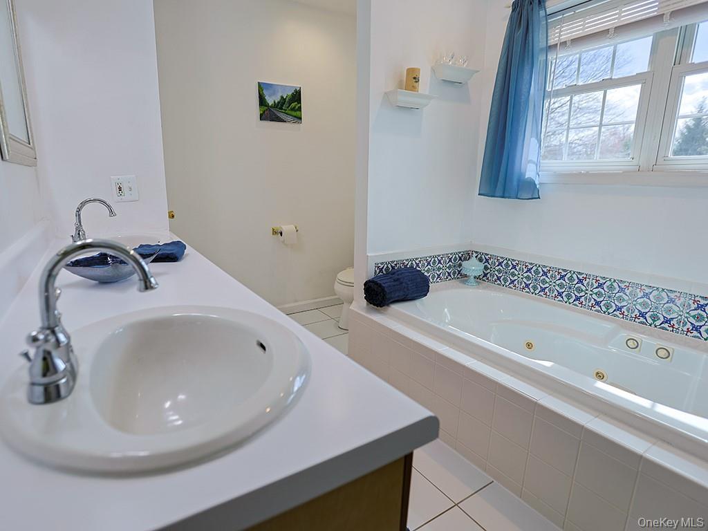 Single Family Colden Hill  Orange County, NY 12550, MLS-972279-39