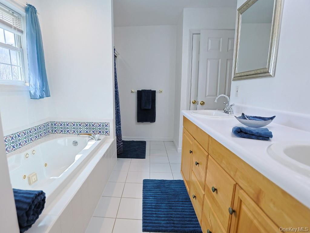 Single Family Colden Hill  Orange County, NY 12550, MLS-972279-40