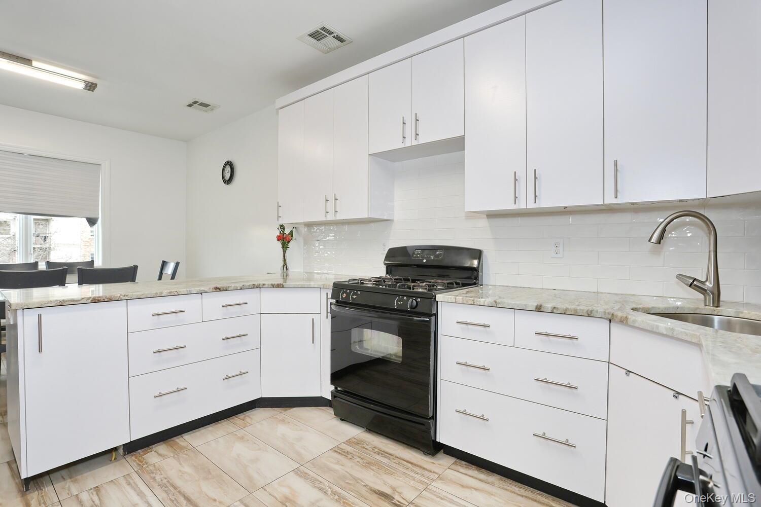 Condo Wiener  Rockland County, NY 10952, MLS-972286-14