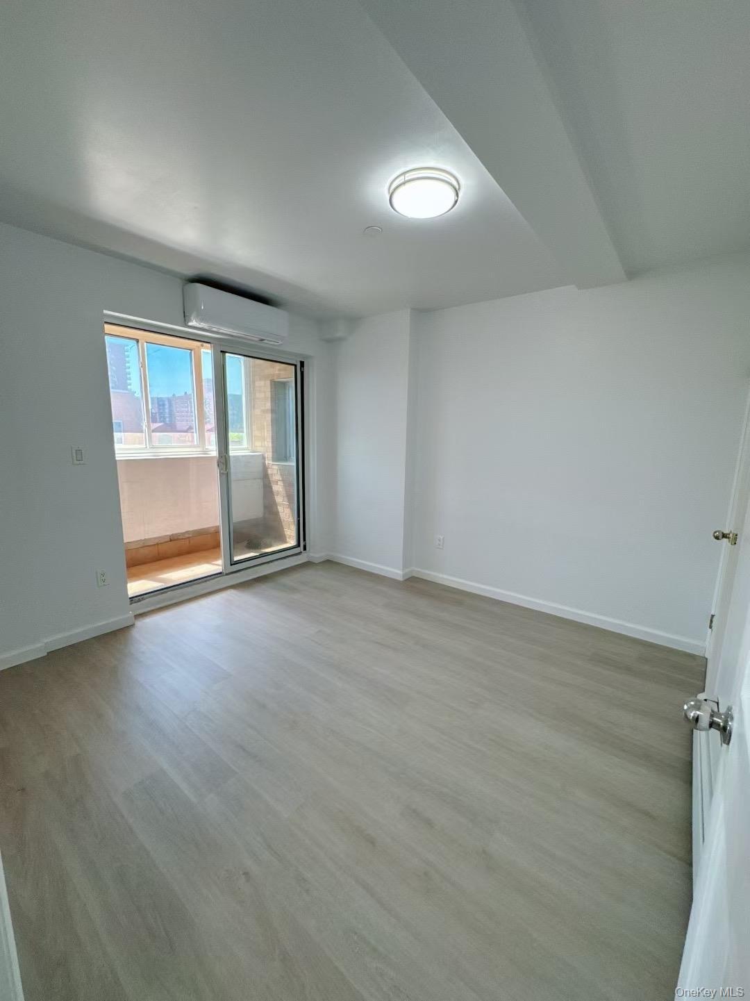 Condo Robinson  Queens, NY 11355, MLS-972306-9