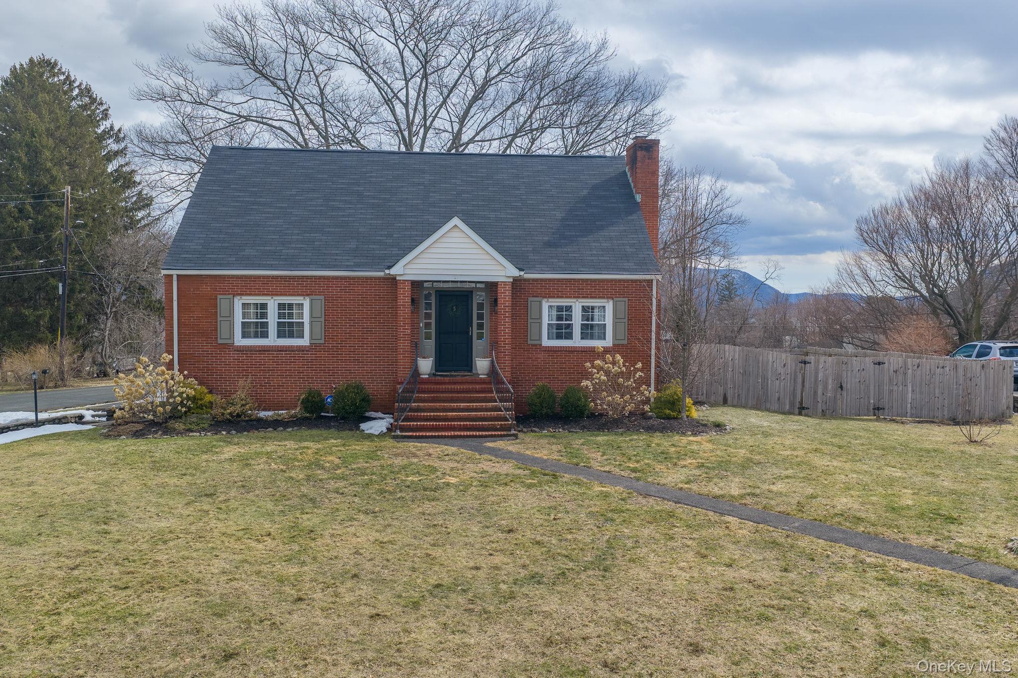 Single Family Sunrise Orange County, NY 12553, MLS-972319-3