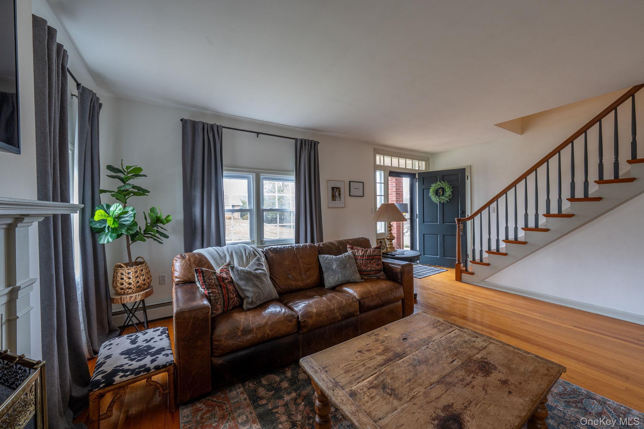 Single Family Sunrise Orange County, NY 12553, MLS-972319-7