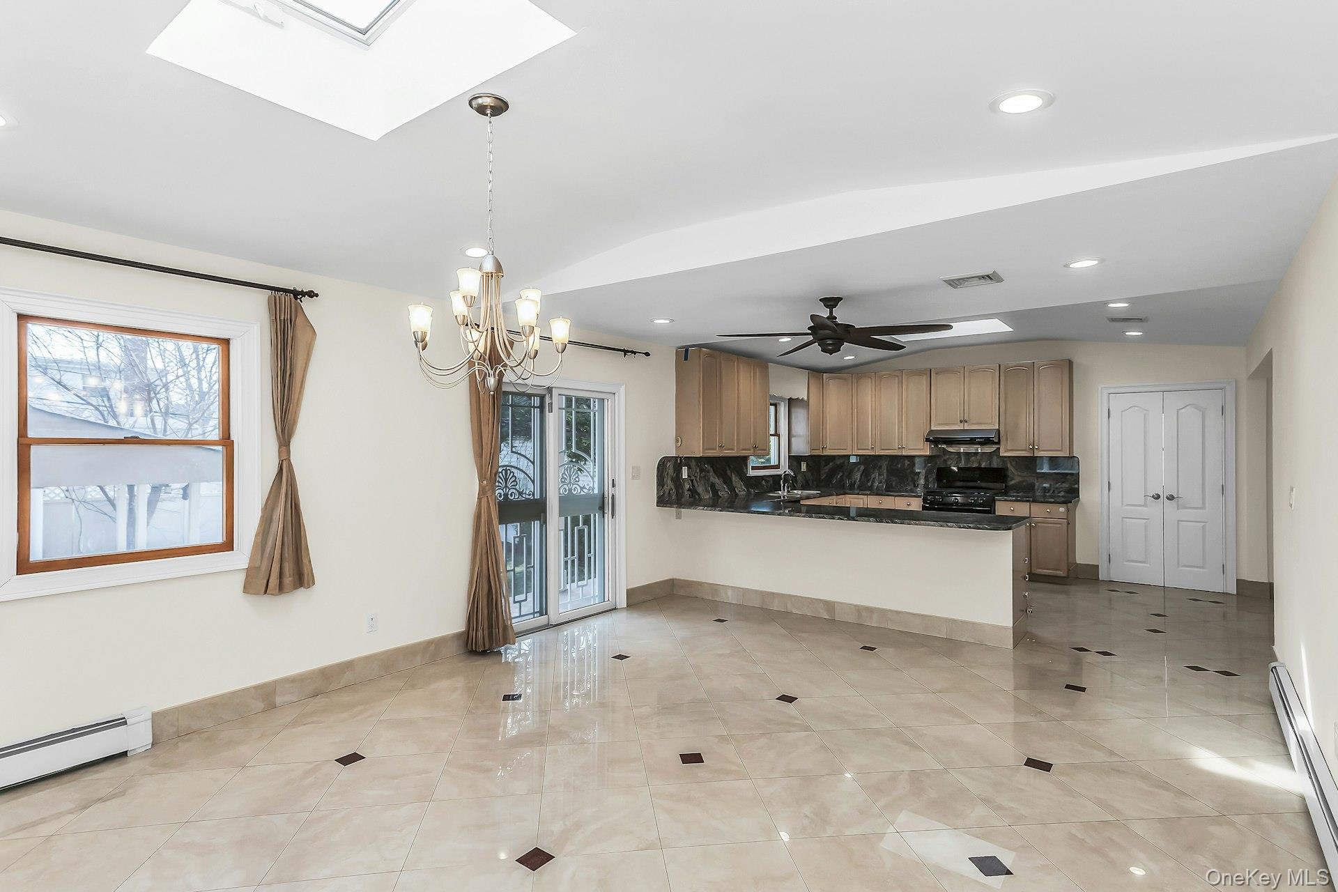 Single Family 262nd Street Queens, NY 11004, MLS-972321-13