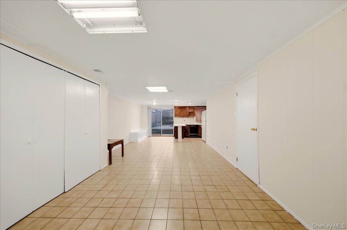 Single Family Hollywood  Bronx, NY 10465, MLS-972328-19