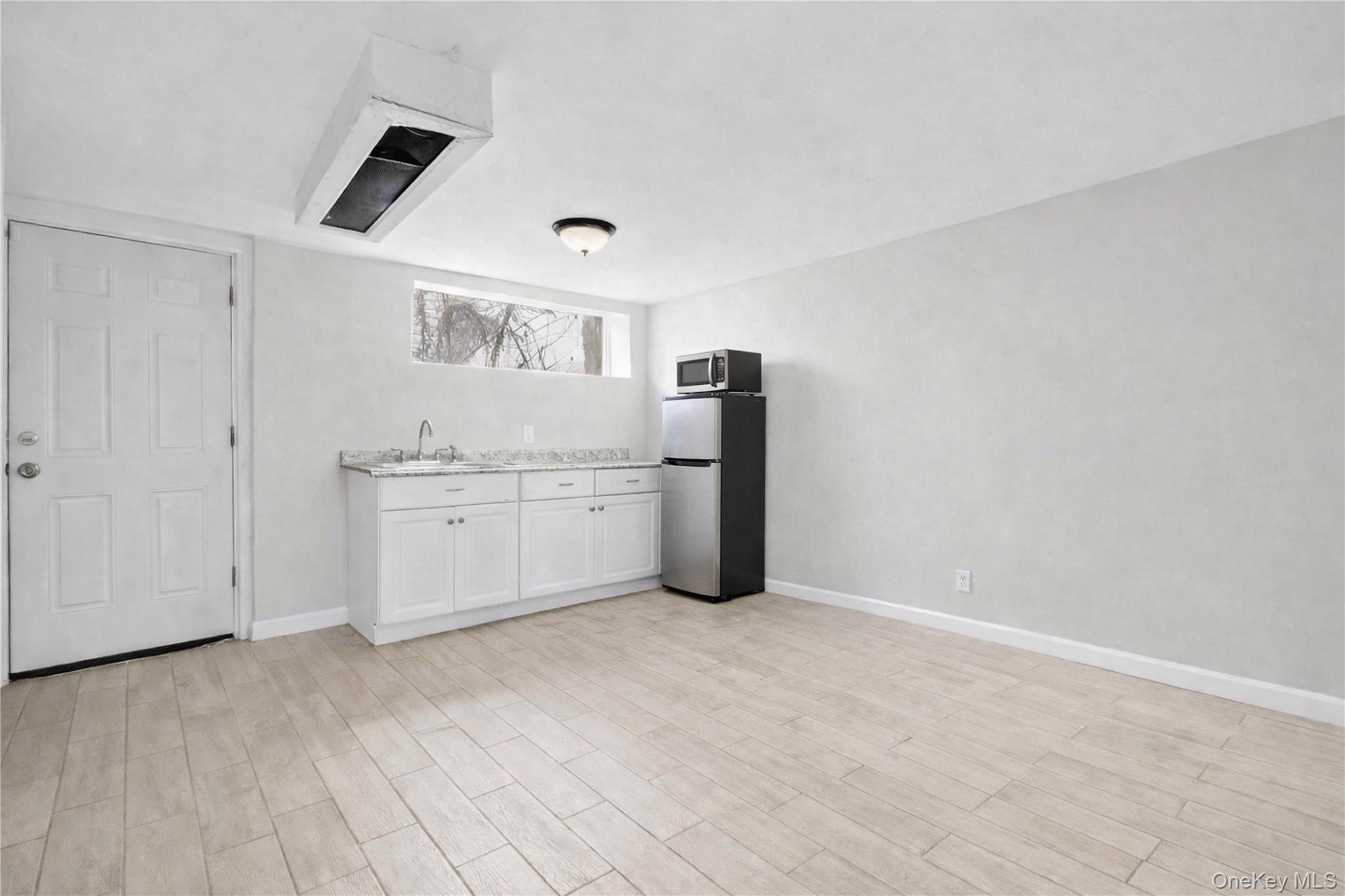 Single Family Selover  Queens, NY 11434, MLS-972349-25