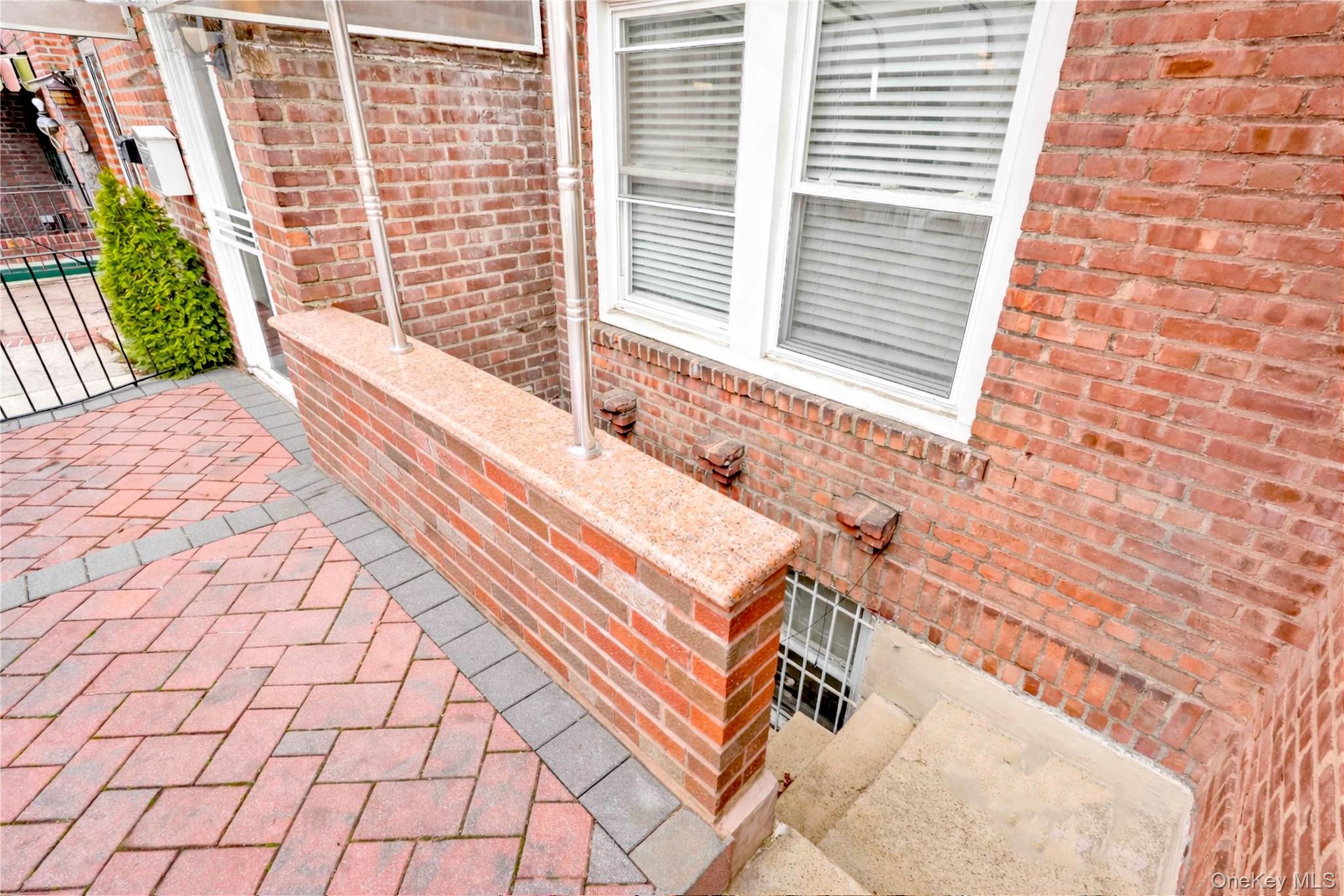 Single Family Selover  Queens, NY 11434, MLS-972349-27