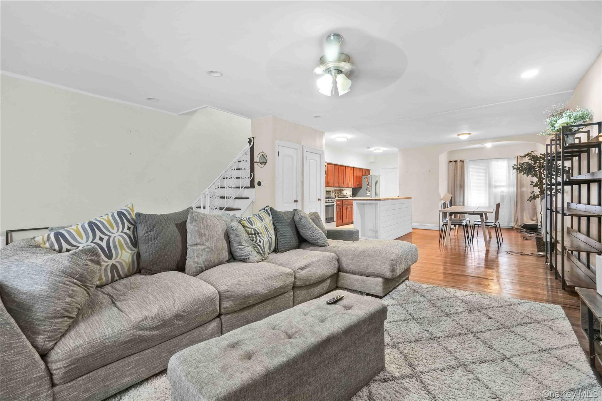 Single Family Selover  Queens, NY 11434, MLS-972349-3