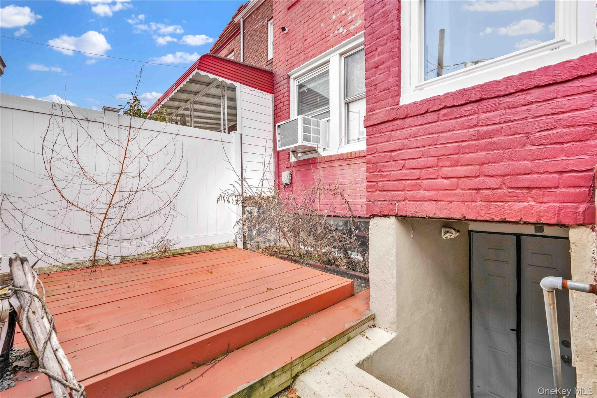 Single Family Selover  Queens, NY 11434, MLS-972349-31