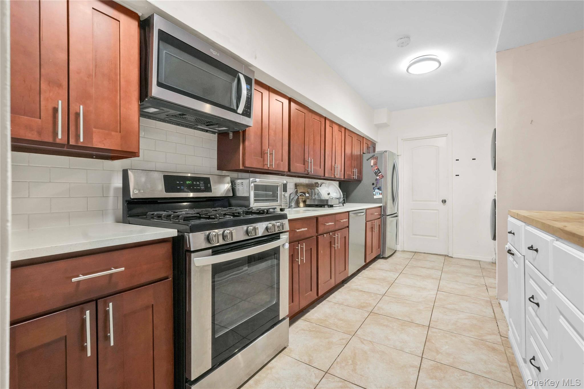 Single Family Selover  Queens, NY 11434, MLS-972349-8