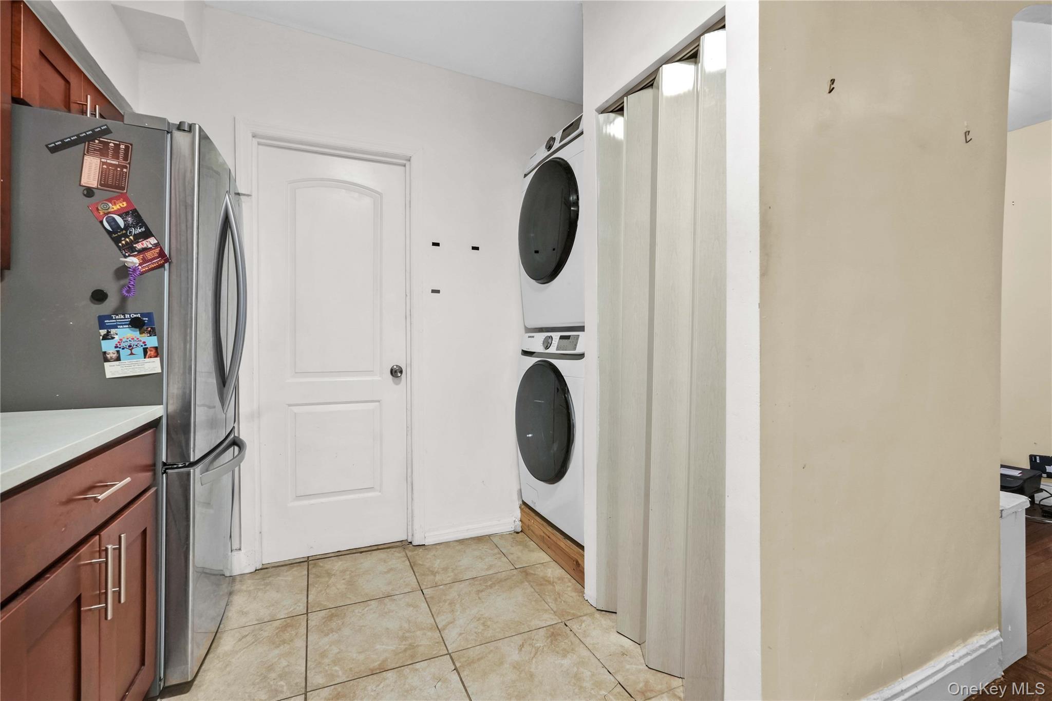 Single Family Selover  Queens, NY 11434, MLS-972349-9