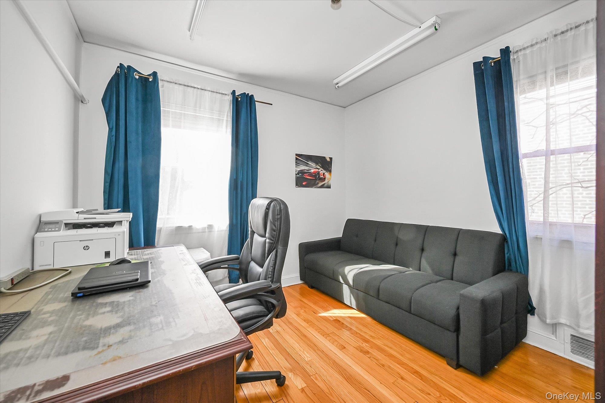 Single Family Cambridge  Queens, NY 11432, MLS-972360-13