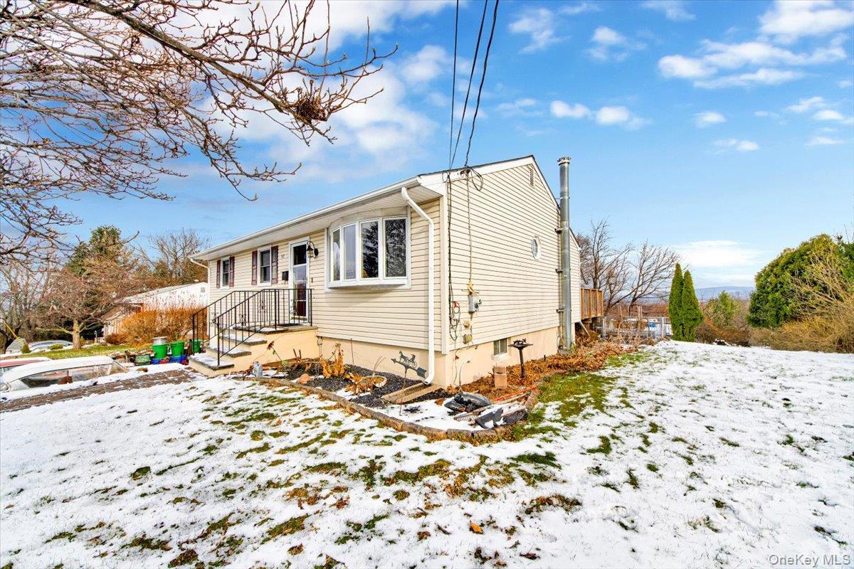 Single Family Highland  Orange County, NY 10990, MLS-972375-25